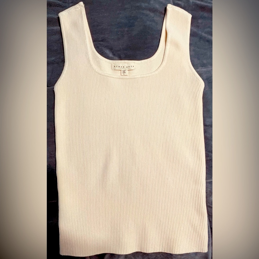 GORGEOUS BLUSH NOIR: CREAM SWEATER TANK